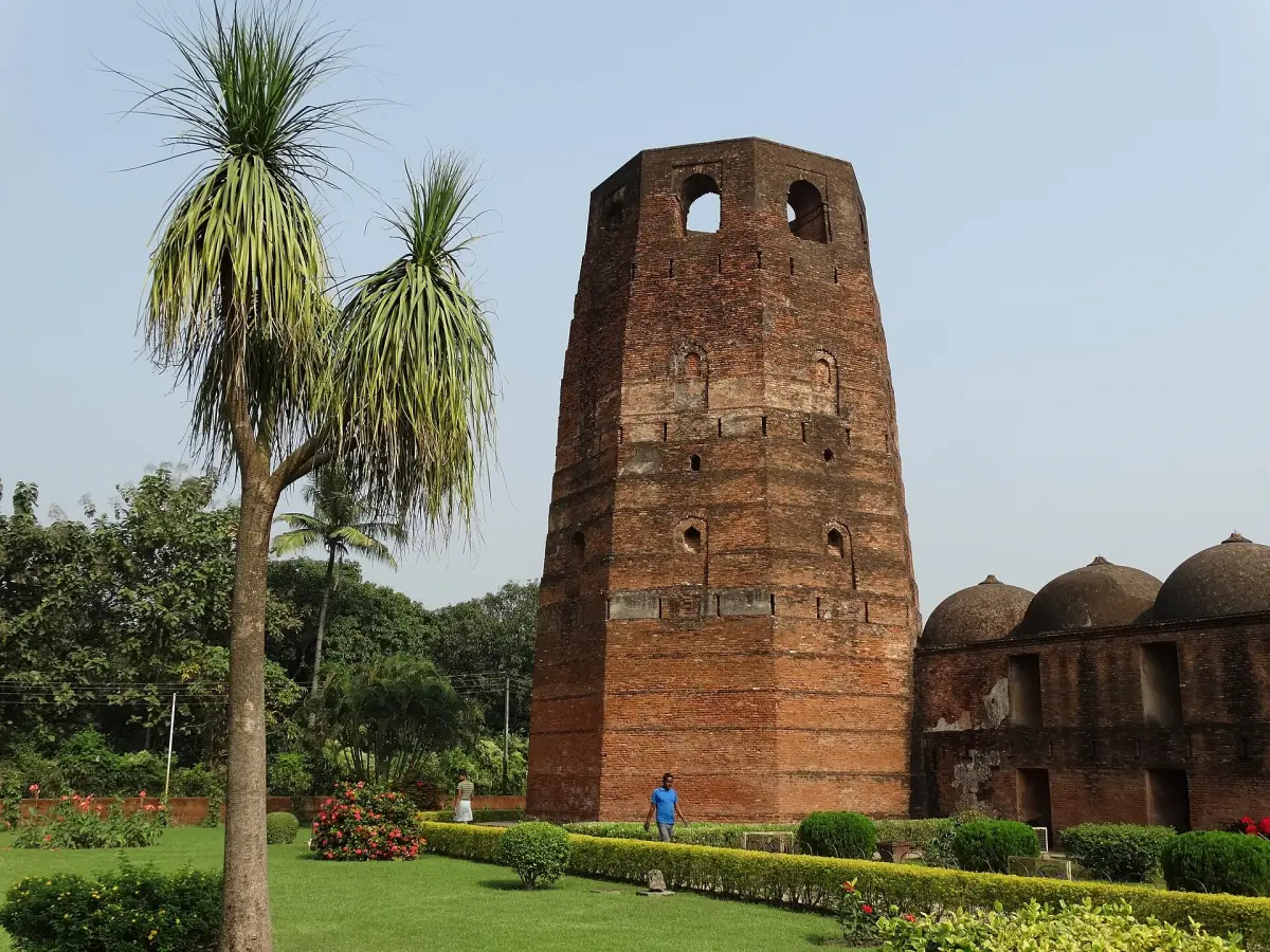 A corner tower of Katra Masjid